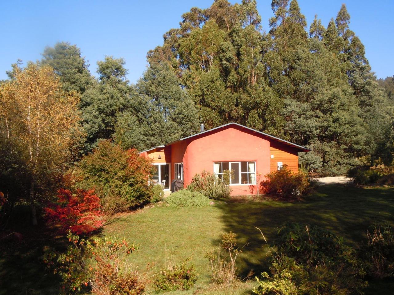 Whispering Spirit Holiday Cottages & Mini Ponies Franklin Ngoại thất bức ảnh